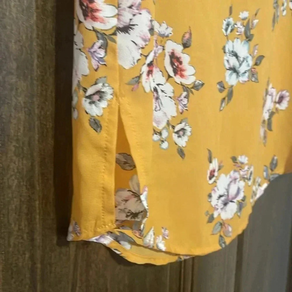 Alice Blue | blouse, EUC medium, like new. - Picture 5 of 11